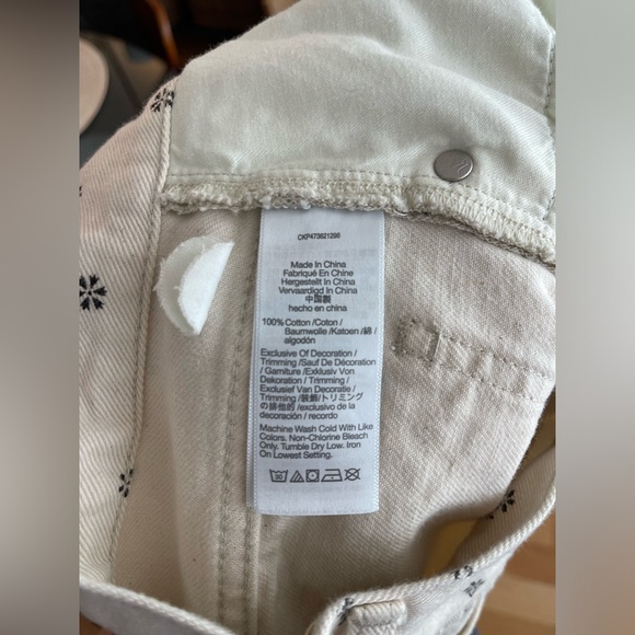 Madewell The '90s Straight Jean in Daisy Drizzle - Picture 7 of 9